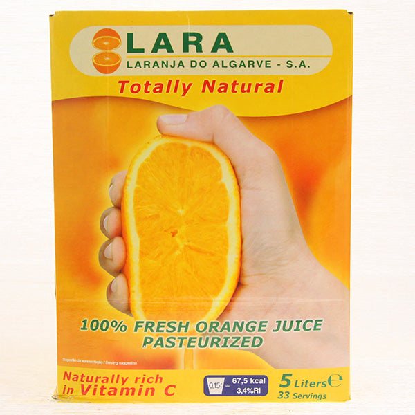 Orangen-Direktsaft ohne Konservierungsstoffe vorne