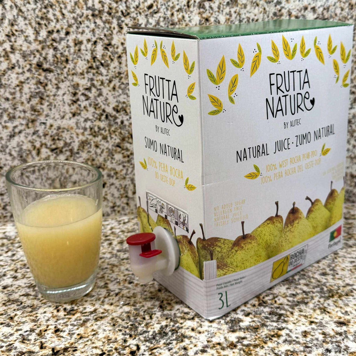 Birnen Direktsaft im Glas