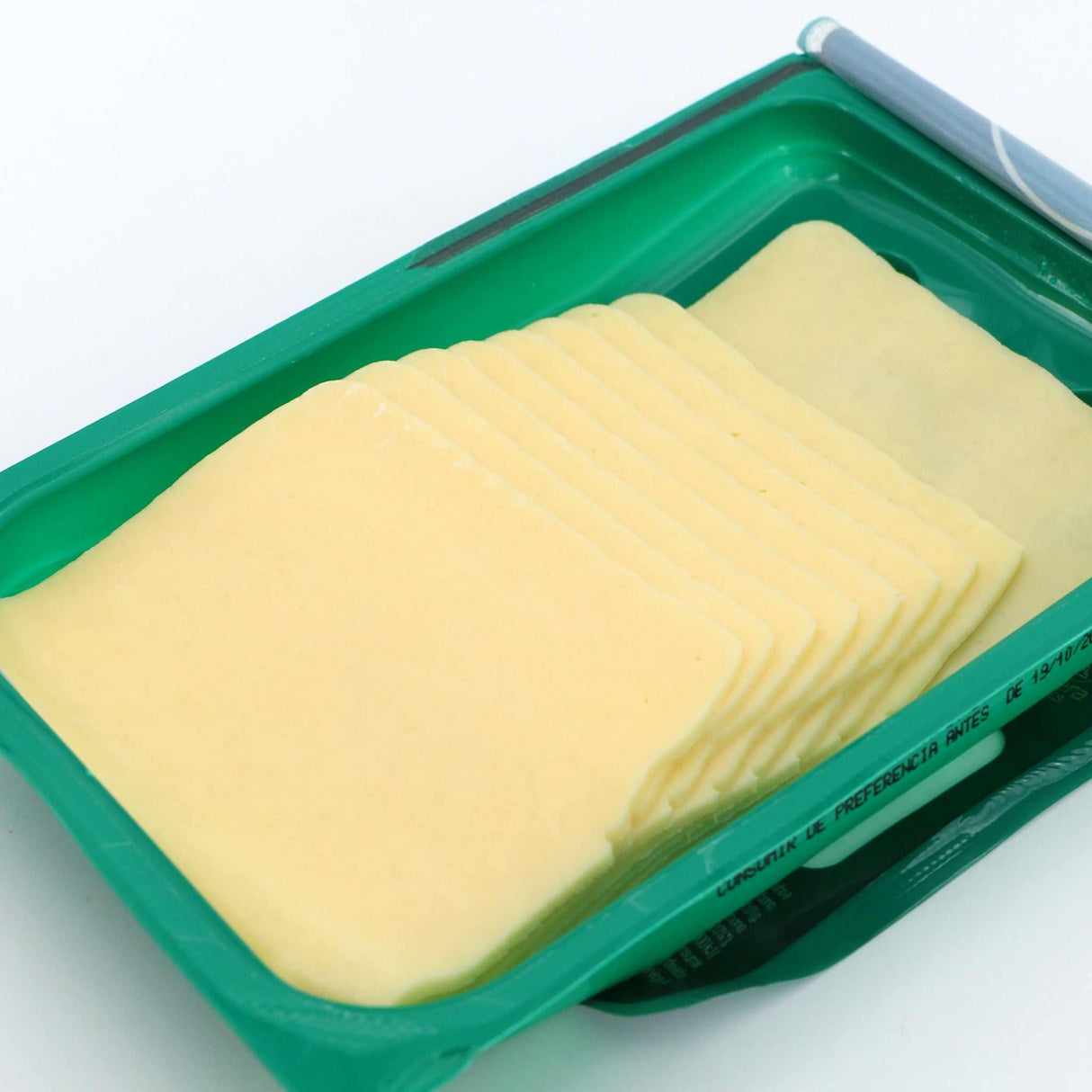 Käse in Scheiben Ilha Branca Azoren Scheiben in Packung