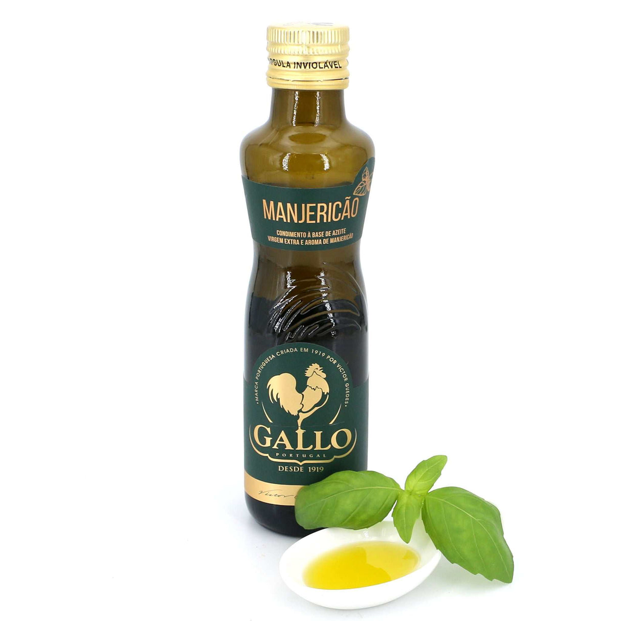 Olivenöl Basilikum Gallo mit frischen Blättern