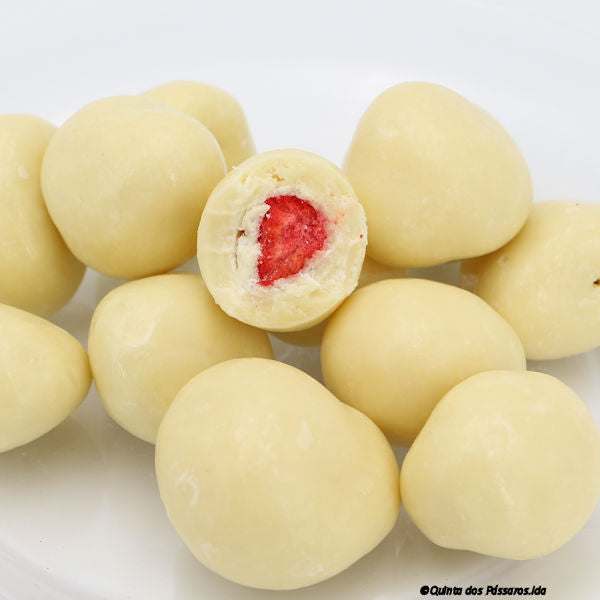 Erdbeeren in weißer Schokolade