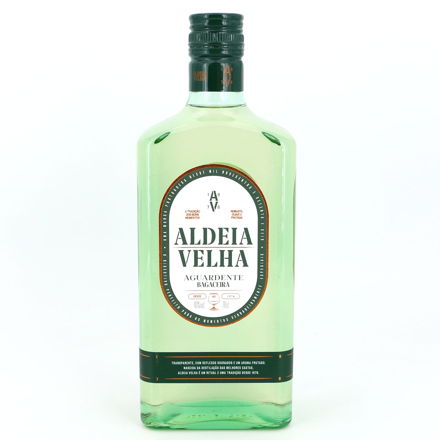 Traubenbrand Aldeia Velha vorne