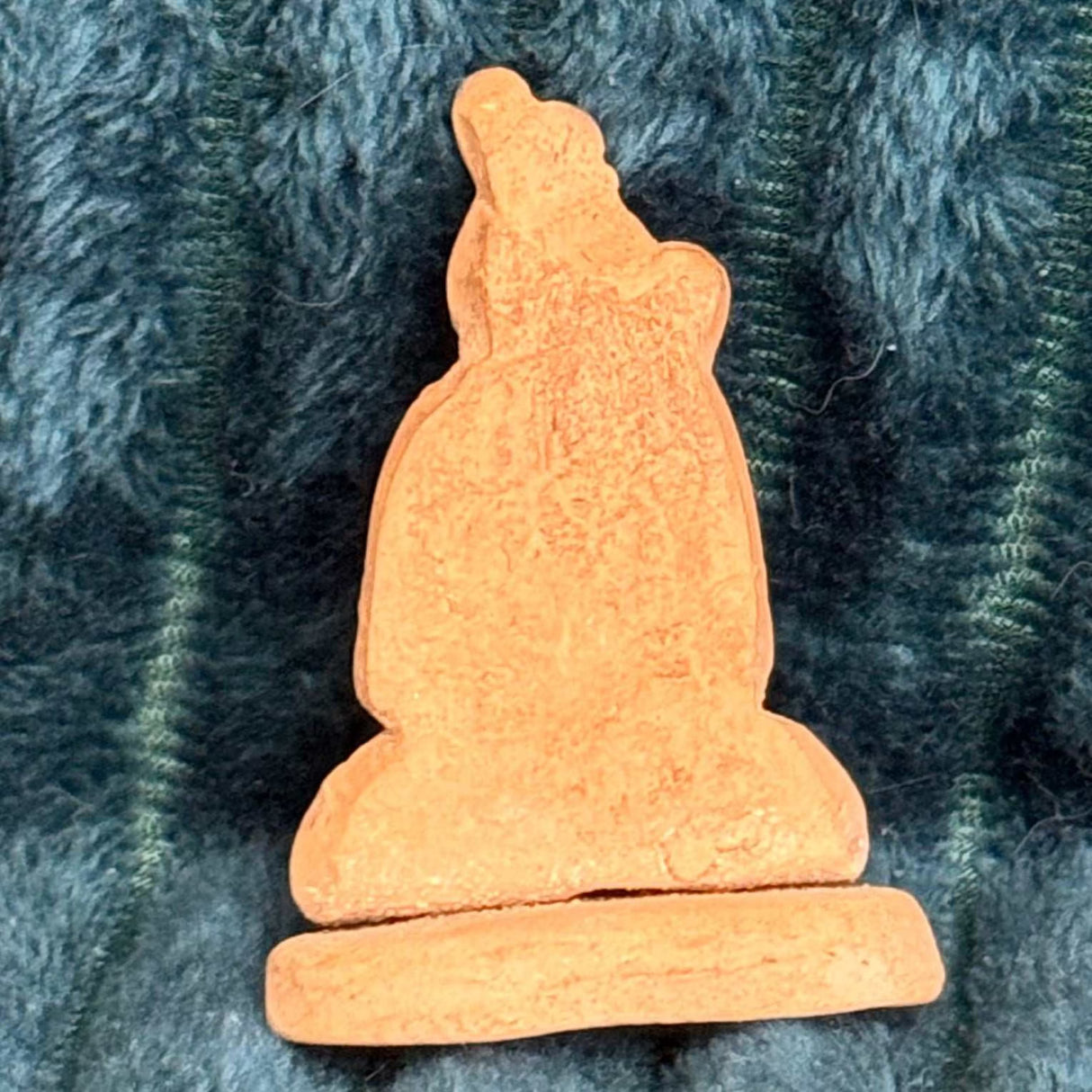 Buddhas aus Ton hinten