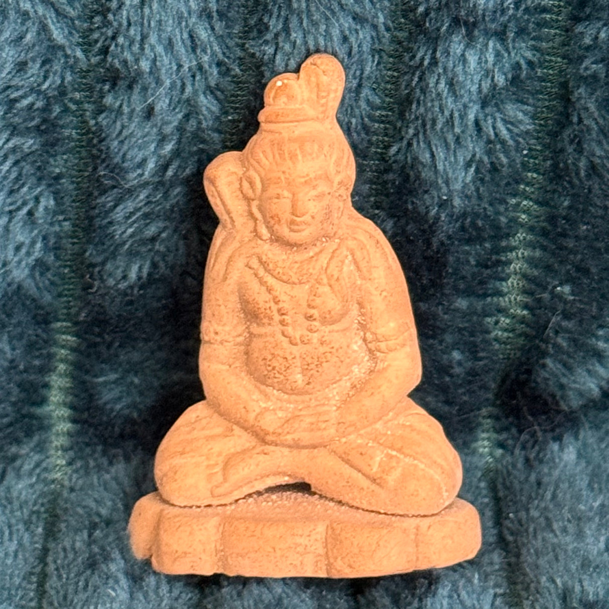 Buddhas aus Ton