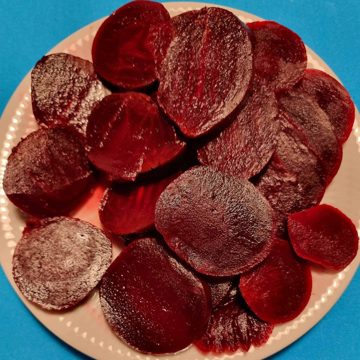 Rote Bete gekocht aufgeschnitten