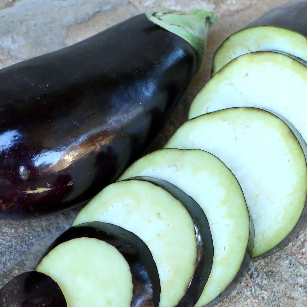 Aubergine aufgeschnitten