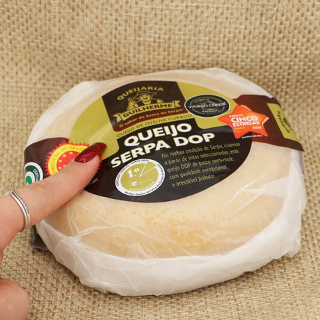 Buttrich weicher Schafskäse Queijo Serpa de ovelha weich