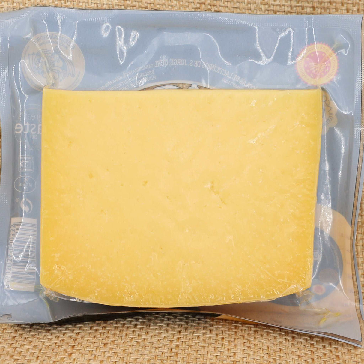 Käse Azoren, 24 Monate gereift hinten