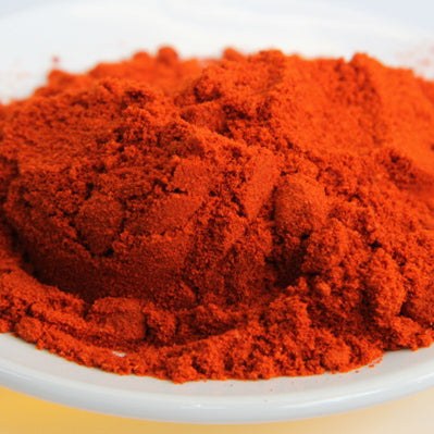 Paprika scharf gemahlen / Páprica picante em pó