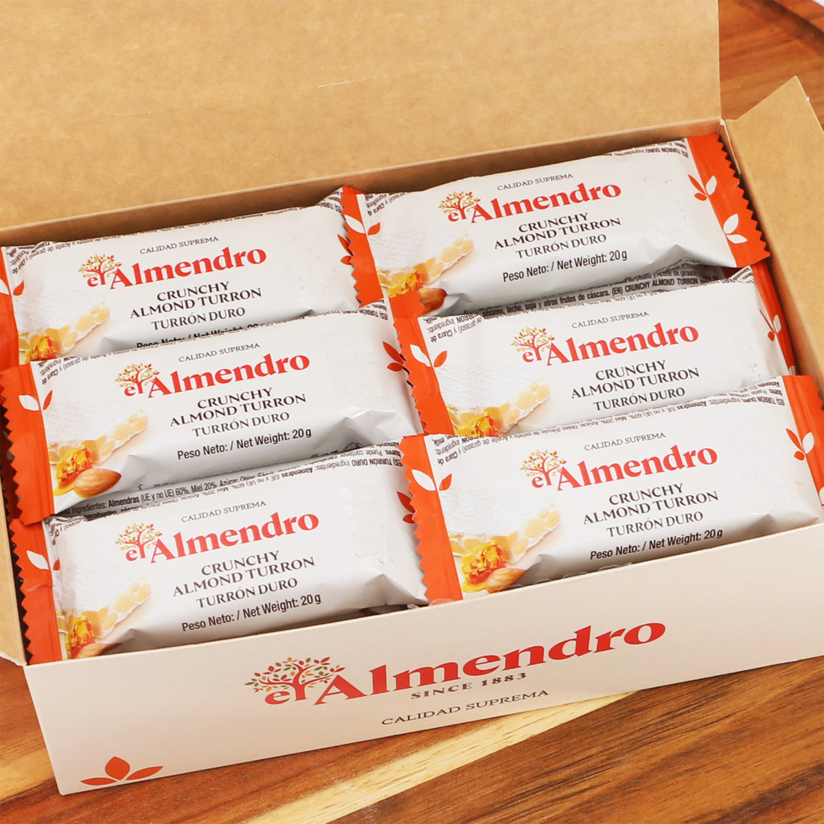 Turron crunchy hartes Mandelnougat / El Almendro Box offen