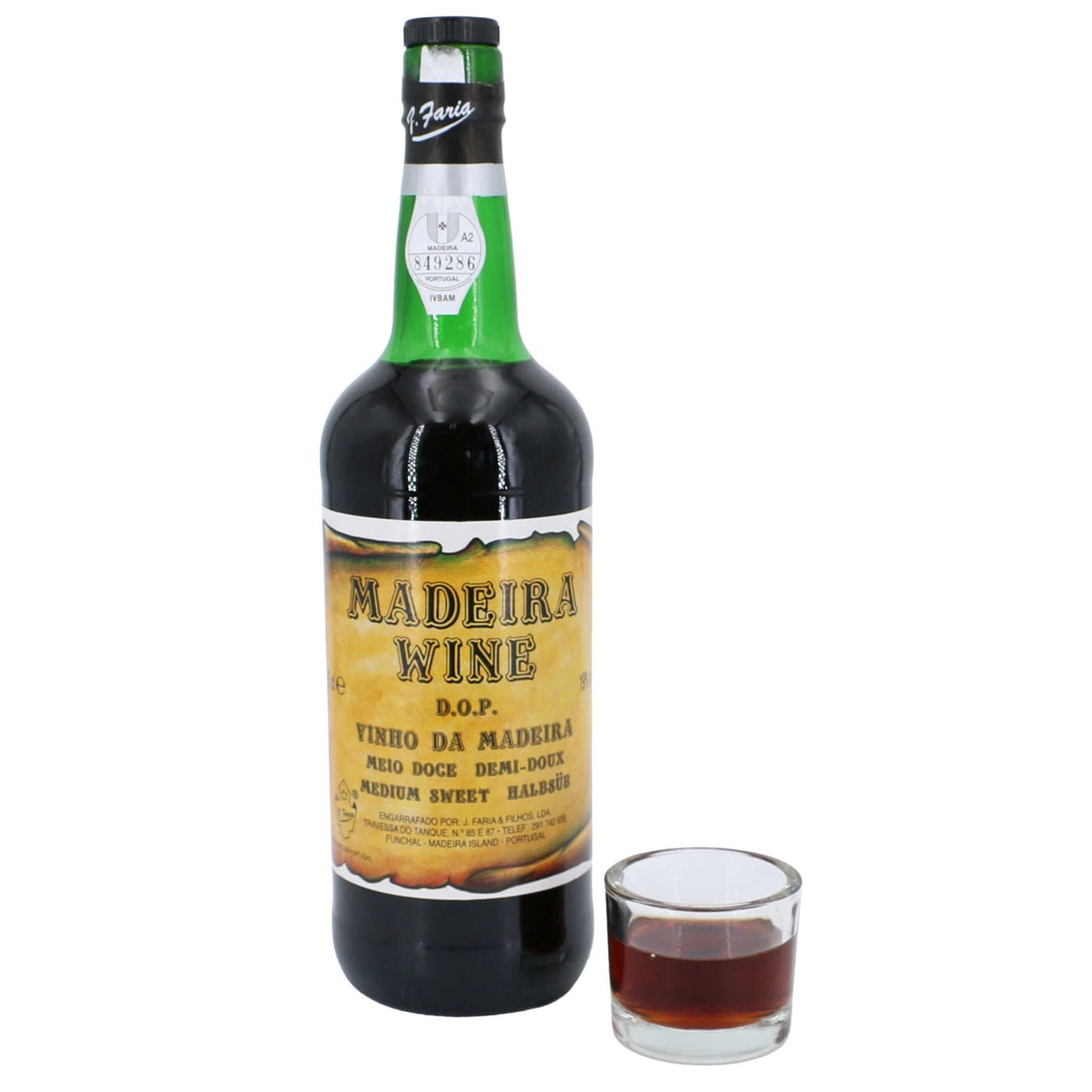 Madeirawein, halbsüß offen