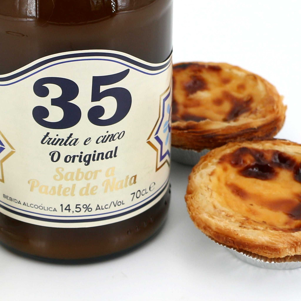 Sahne-Likör Licor 35 Flasche nah