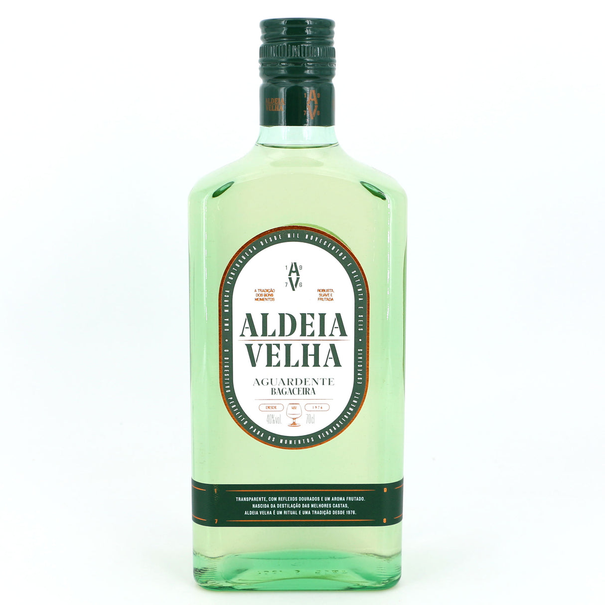 Traubenbrand Aldeia Velha vorne